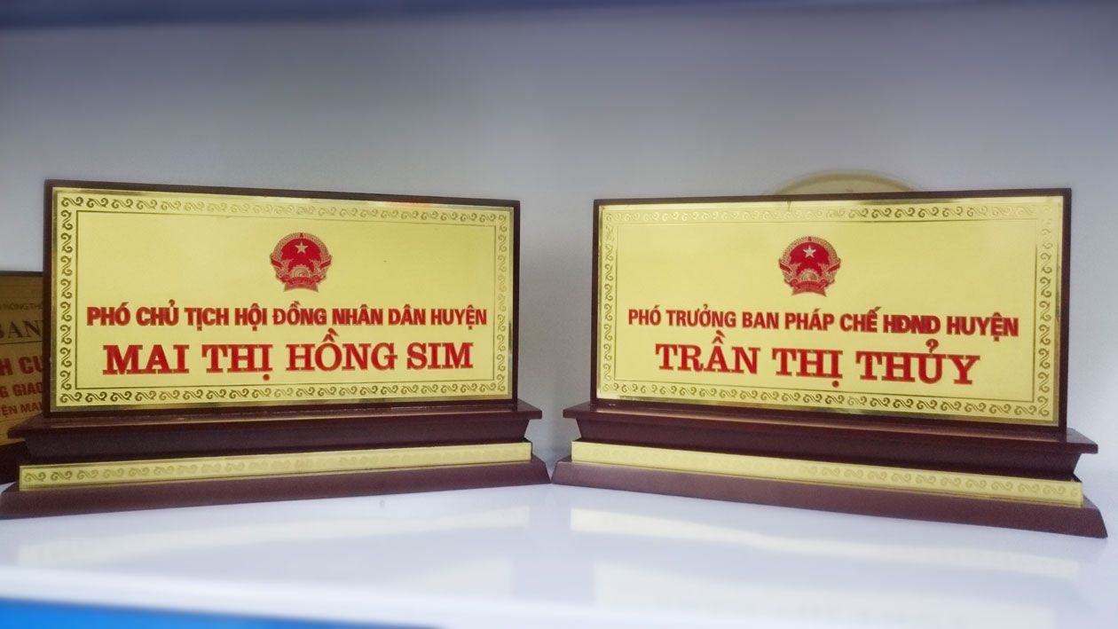 Các thiết kế bảng tên chức danh đẹp nhất