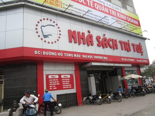 Mẫu biển hiệu nhà sách đơn giản, đẹp mắt